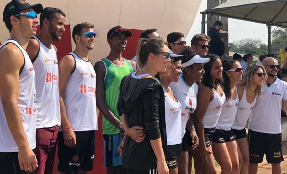 Equipe da AMVP reunida e uniformizada – Brasileiro Sub 21 etapas: Maringá/PR