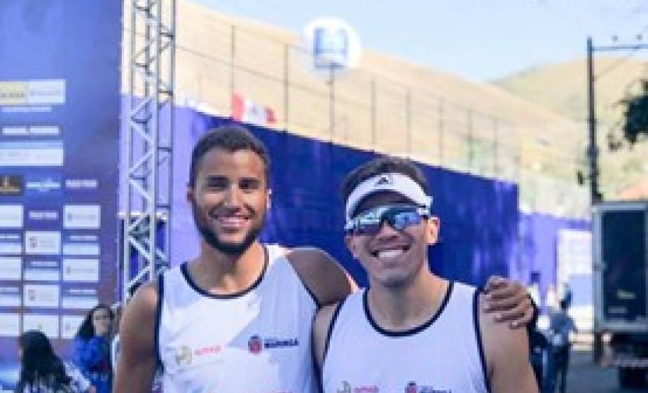 CIRCUITO MUNDIAL DE VÔLEI DE PRAIA RJ - MIGUEL PEREIRA - 08 A 11/08 - Adrielson Silva e Arthur Lanci conquistam 2° lugar.