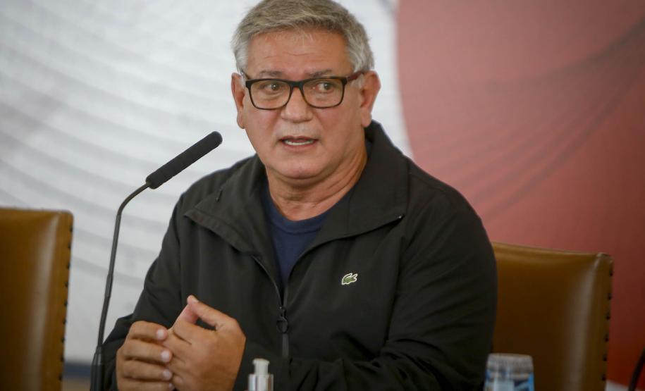 Superintendente do Esporte - Helio Wirbiski
