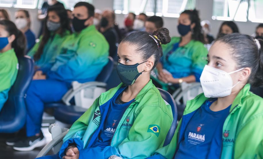 Homenagem delegação do Paraná