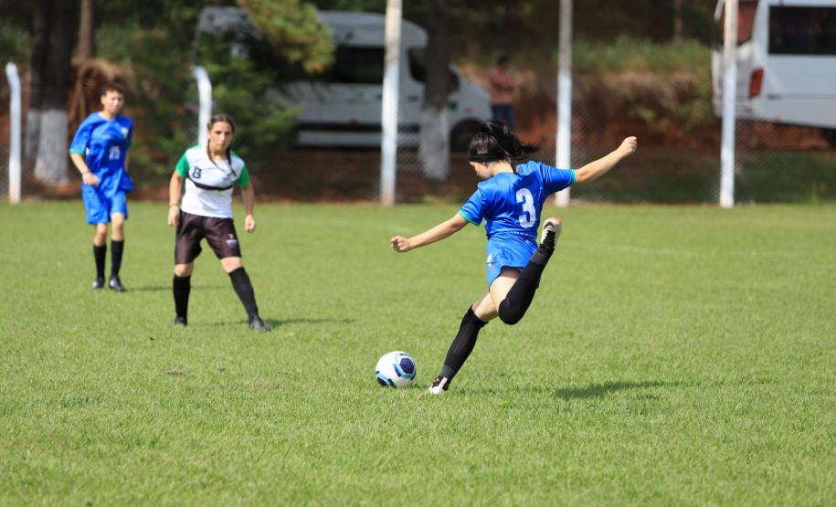 Paraná Bom de Bola tem aumento de 30% na participação de atletas em comparação a primeira edição