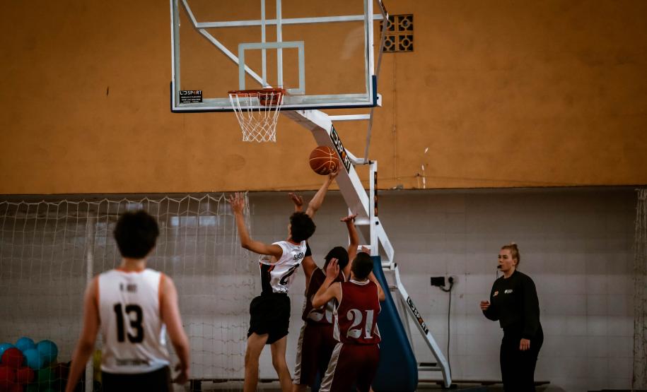 Fase macrorregional dos Jogos Escolares do Paraná começa com mais de 16 mil participantes