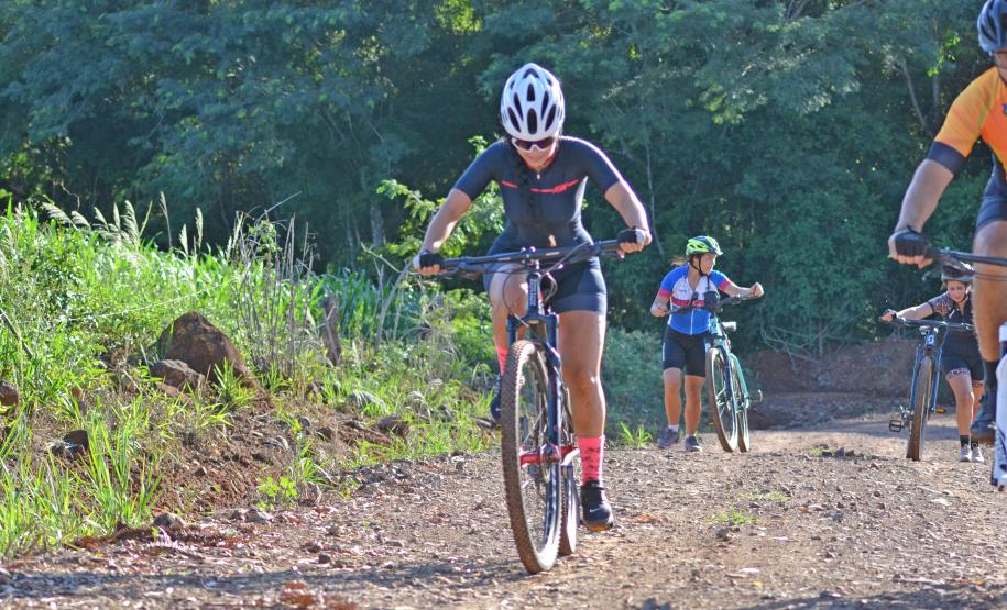 imagens da ciclorrota das laranjeiras no município de laranjeiras do sul