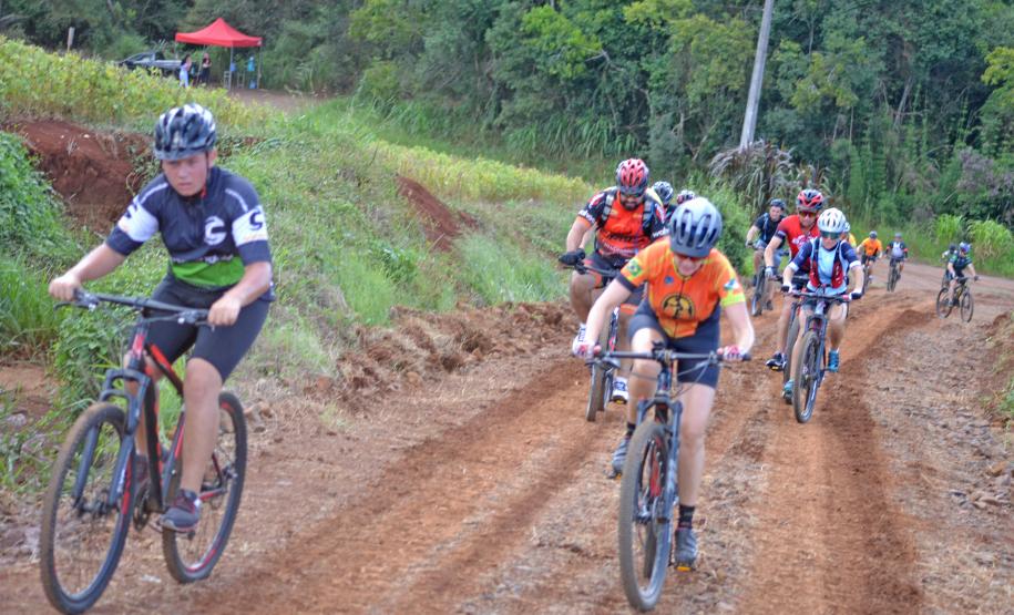 imagens da ciclorrota das laranjeiras no município de laranjeiras do sul