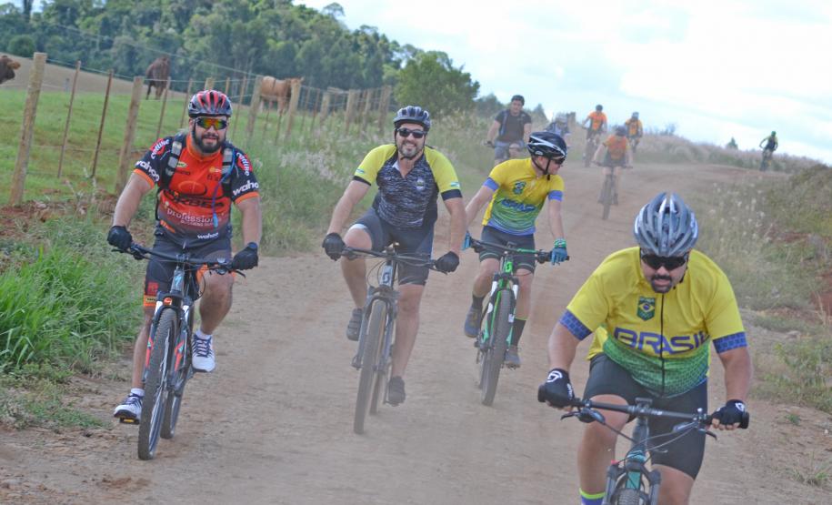 imagens da ciclorrota das laranjeiras no município de laranjeiras do sul