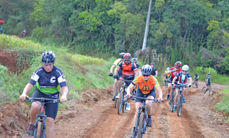 imagens da ciclorrota das laranjeiras no município de laranjeiras do sul