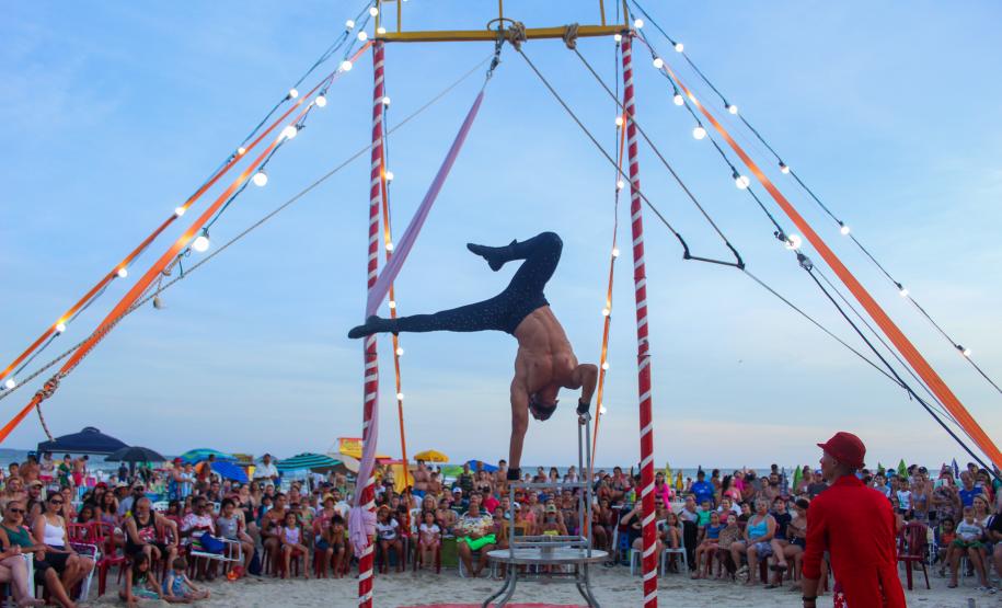 Veranistas podem aproveitar as atividades dos postos fixos do Verão Maior Paraná por mais uma semana