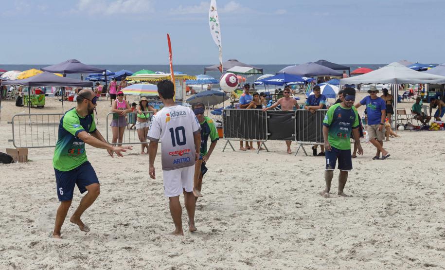 Campeonato de beach tennis encerra programação esportiva do Verão Maior Paraná