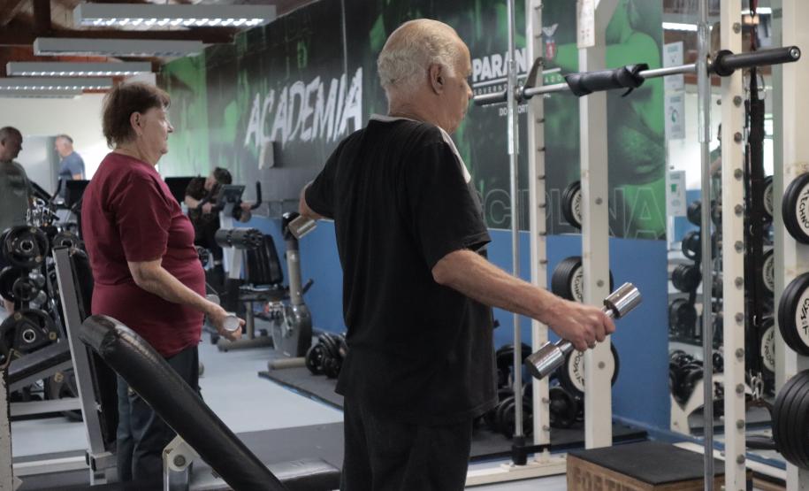 Projeto disponibiliza academia gratuita para a melhor idade