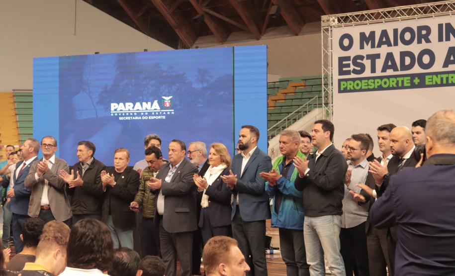 Com R$ 100 milhões de bolsas e apoio, Estado anuncia maior pacote da história do esporte