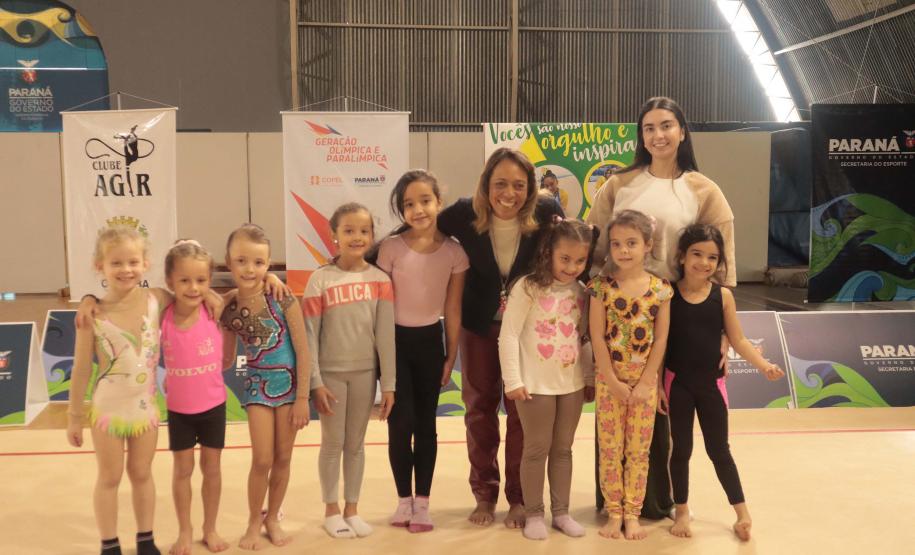 Filha de Pelé visita complexo esportivo do Governo do Estado, em Curitiba