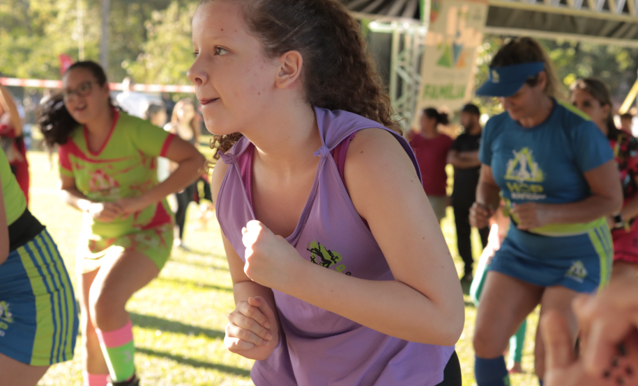 Jogos Indígenas, Festival das Famílias e competições diversas atraíram os moradores e propiciaram lazer e diversão.