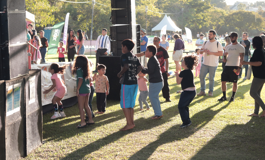 Jogos Indígenas, Festival das Famílias e competições diversas atraíram os moradores e propiciaram lazer e diversão.