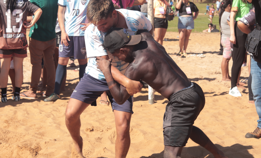 Jogos Indígenas, Festival das Famílias e competições diversas atraíram os moradores e propiciaram lazer e diversão.
