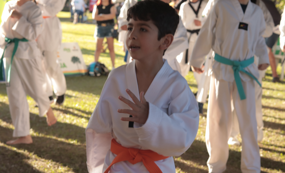 Jogos Indígenas, Festival das Famílias e competições diversas atraíram os moradores e propiciaram lazer e diversão.