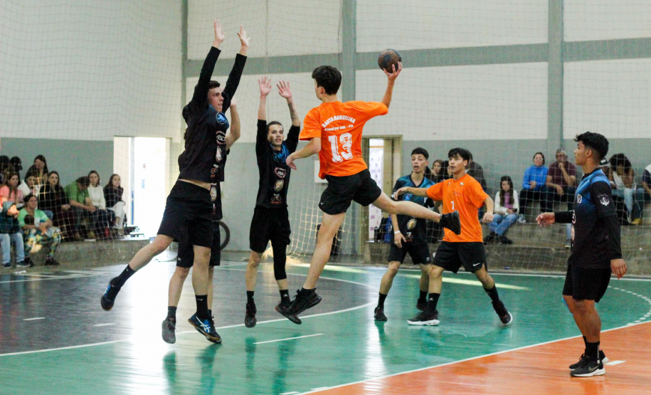 Começa nesta quarta-feira (07) e segue até domingo (11) a fase macrorregional dos Jogos Escolares do Paraná (Jeps).