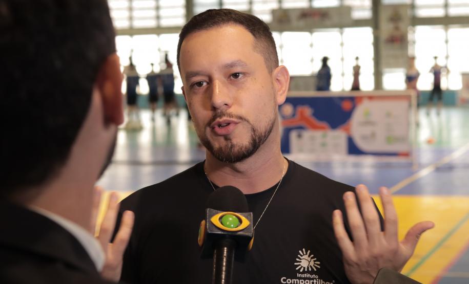 Secretaria de Esporte do Paraná abriga projeto de Vôlei do campeão Bernardinho