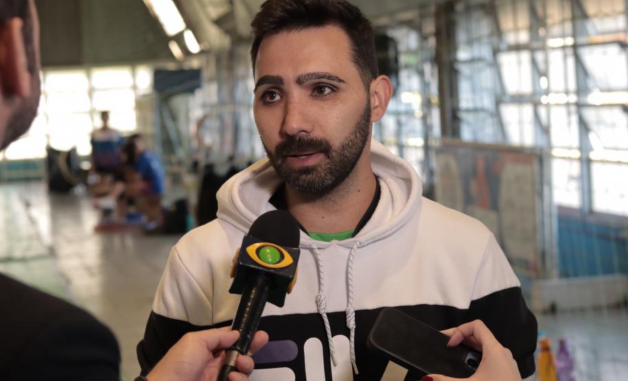 Secretaria de Esporte do Paraná abriga projeto de Vôlei do campeão Bernardinho