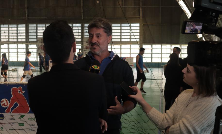 Secretaria de Esporte do Paraná abriga projeto de Vôlei do campeão Bernardinho