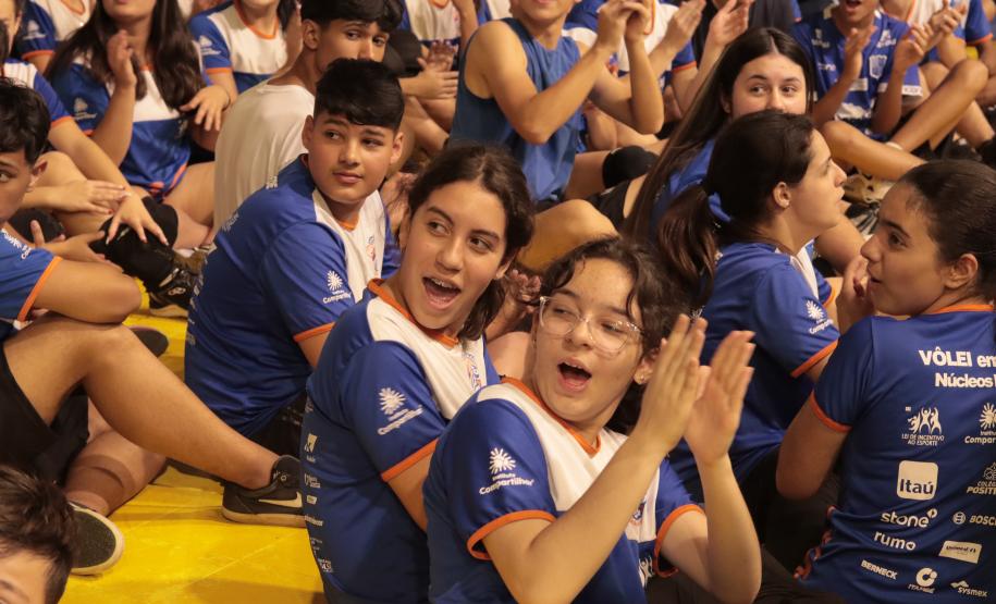 Secretaria de Esporte do Paraná abriga projeto de Vôlei do campeão Bernardinho