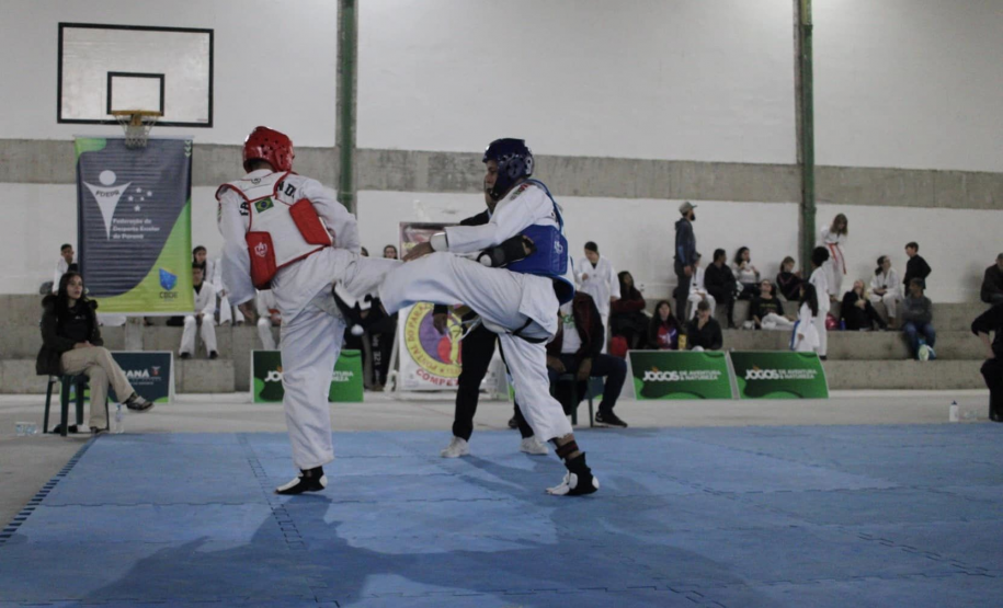 O segundo dia de competição dos Jogos Universitários do Paraná foi marcado pelo encerramento das modalidades individuais.