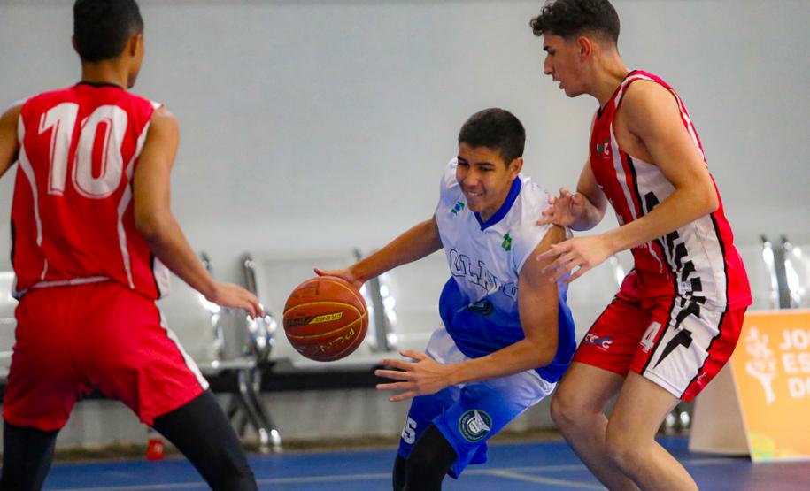 Esporte agita final de semana na capital, litoral e no noroeste do Estado