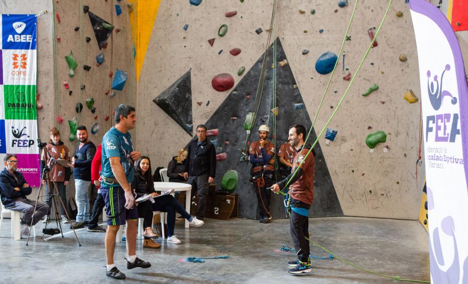 Curitiba recebe neste final de semana uma etapa do Ranking Paranaense de Escalada