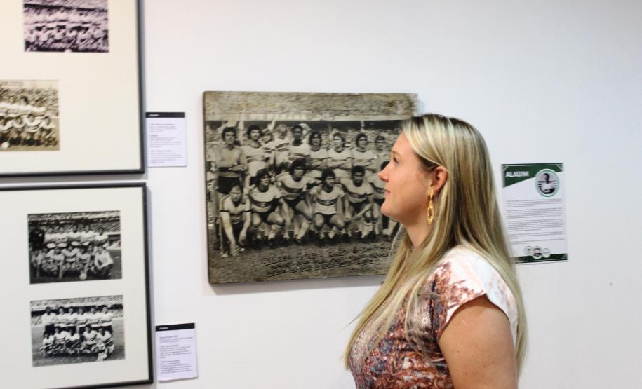 A reabertura do centro de memória foi marcada pela exposição “Os Craques da Bola”. Na ocasião, foram homenageados os ex-jogadores de futebol Aladim, Sicupira, Castro e Krüger, com fotos, documentos e objetos que marcaram a época em que os jogadores atuaram em clubes paranaenses.