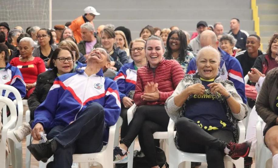 Jogos da Integração do Idoso chegam ao Litoral para provar que esporte não tem idade