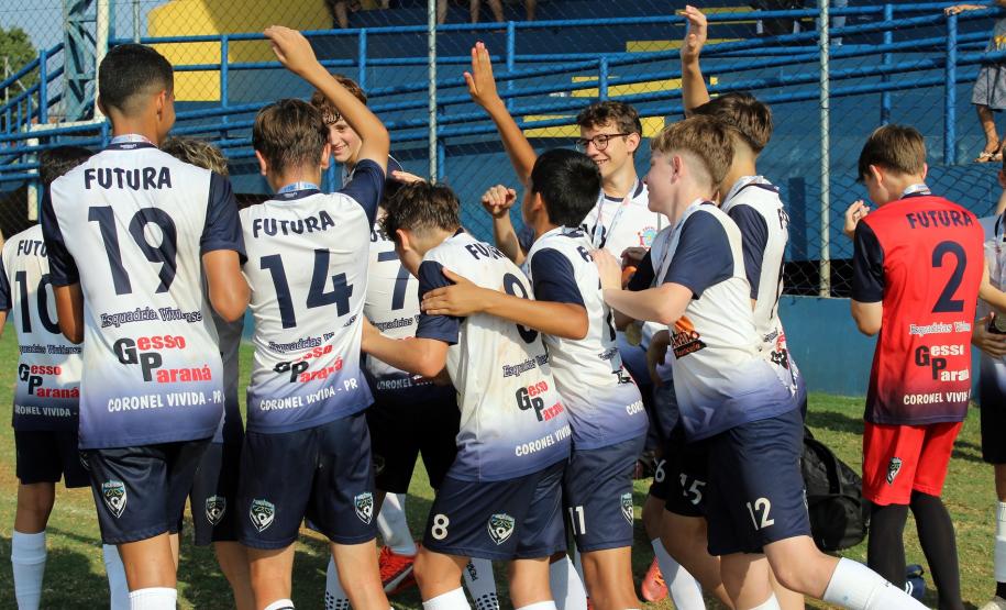 São 68 times classificados na Macrorregional e, tradicionalmente, mais quatro equipes "da casa", de Dois Vizinhos.