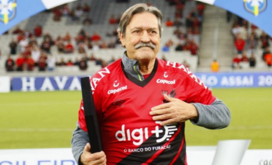 Centro de Memória do Esporte recebe acervo de Sicupira e faz evento para homenageá-lo