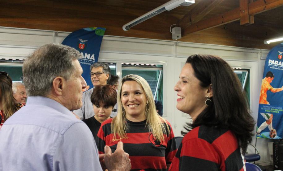 A iniciativa reuniu mais de 250 convidados, entre familiares, jogadores e fãs, para homenagear a brilhante trajetória do atleta nos gramados. Acervo do jogador está no Centro de Memória do Esporte Paranaense.