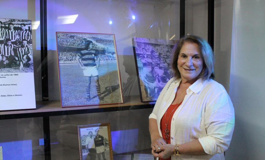 A iniciativa reuniu mais de 250 convidados, entre familiares, jogadores e fãs, para homenagear a brilhante trajetória do atleta nos gramados. Acervo do jogador está no Centro de Memória do Esporte Paranaense.