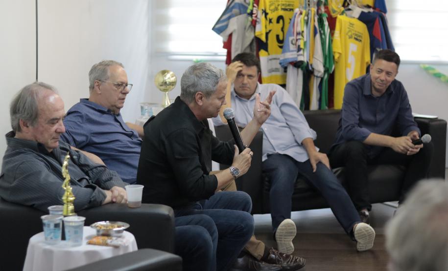 Centro de Memória do Esporte recebe acervo de Sicupira e faz evento para homenageá-lo