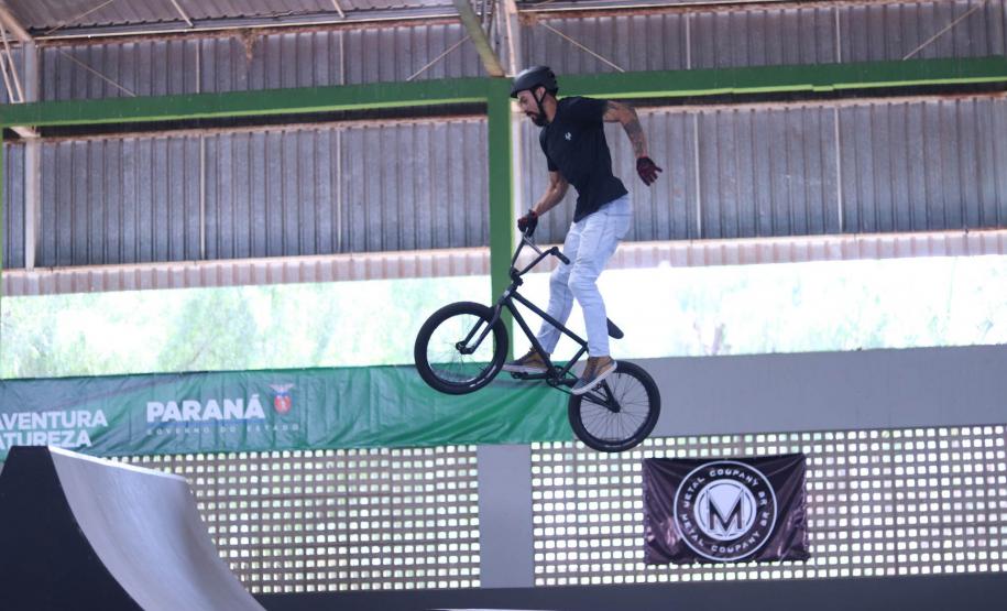 Eduarda Bordignon, três vezes bolsista do programa Geração Olímpica e Paralímpica, do Governo do Estado, é uma das promessas para integrar a Seleção Brasileira da modalidade nos Jogos de Paris 2024.