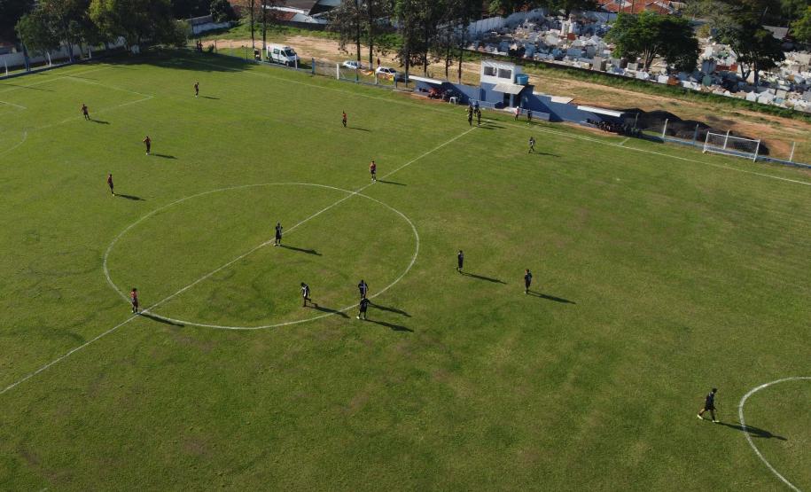 Competição acontece de 10 a 15 de outubro, no município de Dois Vizinhos. As disputas do torneio de futebol de campo dos JEPS acontecem em duas categorias: de 12 a 14 anos (Ensino Fundamental) e 15 a 17 anos (Ensino Médio), ambas no masculino e feminino.