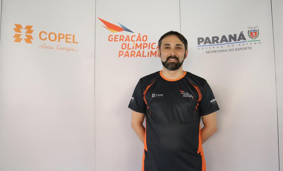 Kits são entregues para bolsistas do programa Geração Olímpica e Paralímpica.