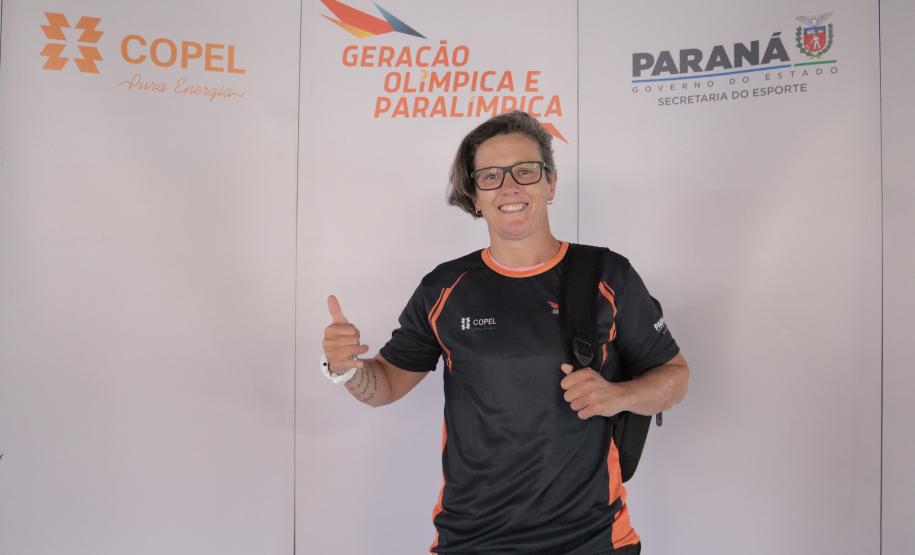 Kits são entregues para bolsistas do programa Geração Olímpica e Paralímpica.