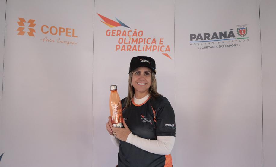 Kits são entregues para bolsistas do programa Geração Olímpica e Paralímpica.