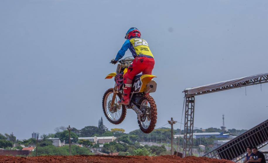 Os Jogos de Aventura e Natureza (JANs) levaram diversas atividades a Maringá, Marialva, Marilena, Nova Londrina, Terra Rica, Paranavaí, Porto Rico e São Pedro do Paraná, todos no Noroeste do Paraná, neste final de semana.