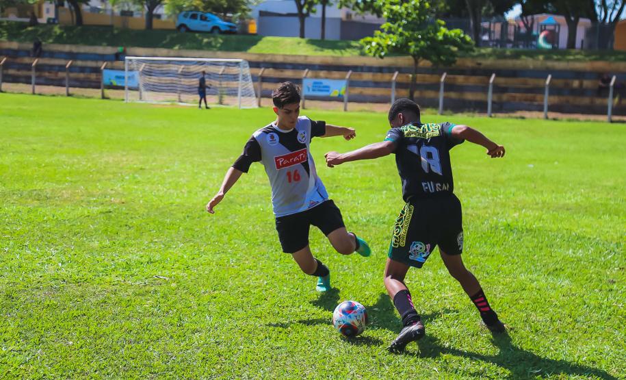 Competição acontece de 10 a 15 de outubro, no município de Dois Vizinhos. As disputas do torneio de futebol de campo dos JEPS acontecem em duas categorias: de 12 a 14 anos (Ensino Fundamental) e 15 a 17 anos (Ensino Médio), ambas no masculino e feminino.