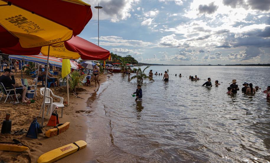 PORTO SÃO JOSÉ - Além do litoral, Verão Maior Paraná acontece também nas praias do Noroeste do estado
