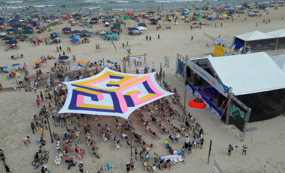 Com 1,7 milhão de atendimentos, ações de esporte animaram a temporada de verão Foto: Secretaria de Estado do Esporte Com 1,7 milhão de atendimentos, ações de esporte animaram a temporada de verão Foto: Secretaria de Estado do Esporte Com 1,7 milhão de atendimentos, ações de esporte animaram a temporada de verão Foto: Secretaria de Estado do Esporte Com 1,7 milhão de atendimentos, ações de esporte animaram a temporada de verão Foto: Secretaria de Estado do Esporte Com 1,7 milhão de atendimentos, ações de esp