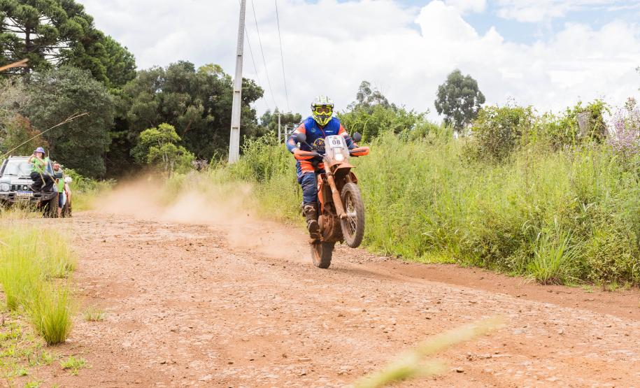 30º Rally Transparaná chega a Castro; prova que tem Curitiba como destino será nesta sexta