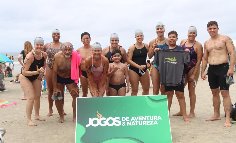 A 1ª etapa do Circuito Paranaense de Águas Abertas movimentou o mar e as areias da Praia Central de Guaratuba