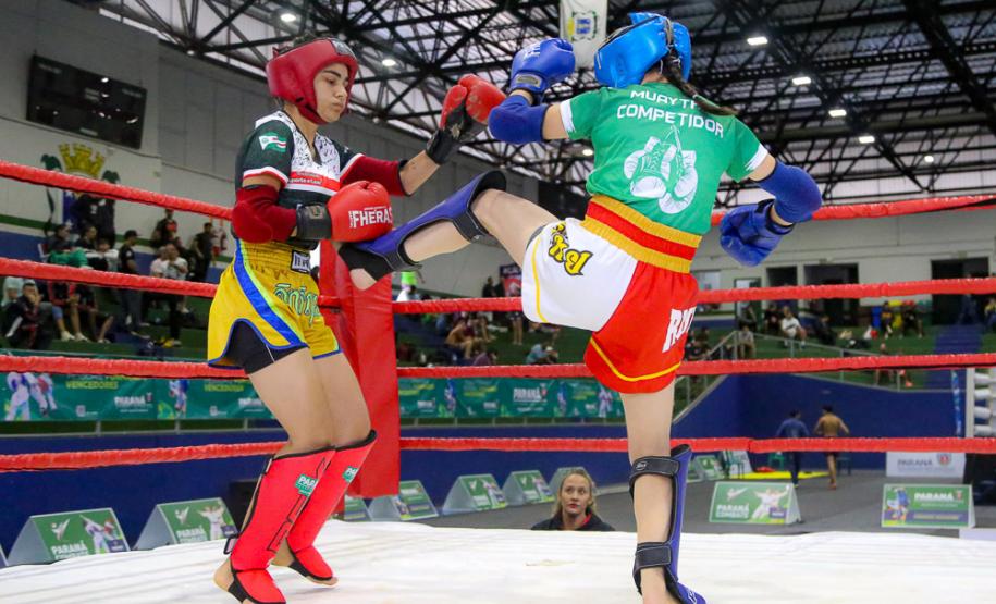 Aulão no Complexo Esportivo Tarumã marca o Dia Mundial do Muay Thai