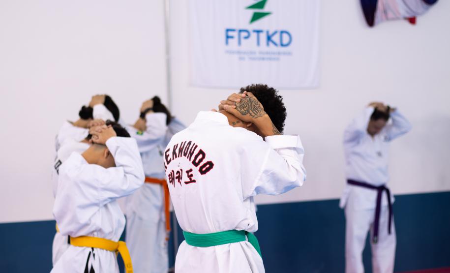 Fim de semana no esporte: Seminário de Taekwondo Poomsae