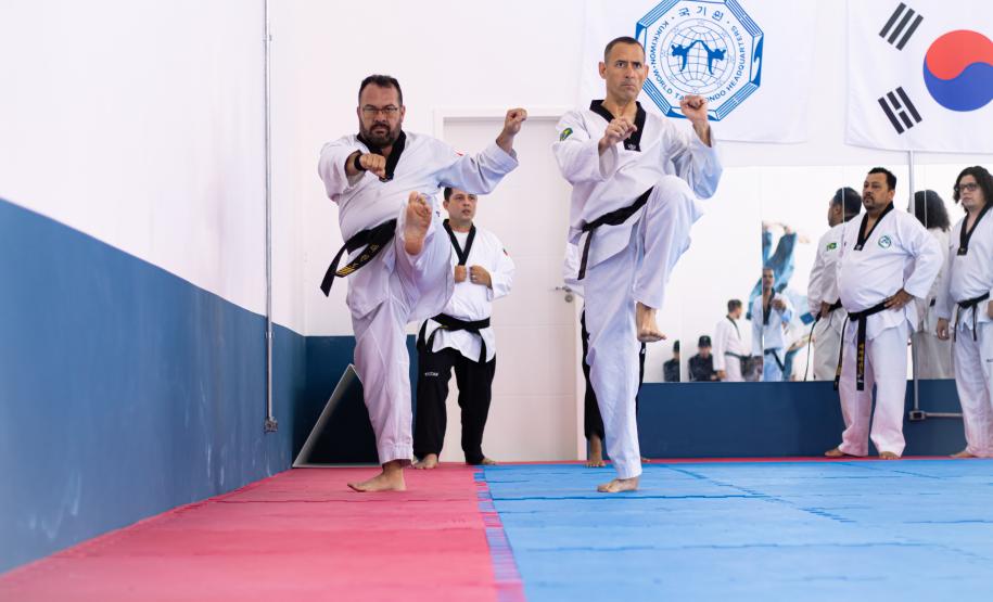 Fim de semana no esporte: Seminário de Taekwondo Poomsae