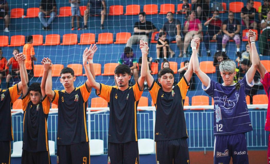 Os jogos oficiais não param. Com menos de um dia entre uma etapa e outra, começa hoje (9) a Fase Regional de Curitiba.