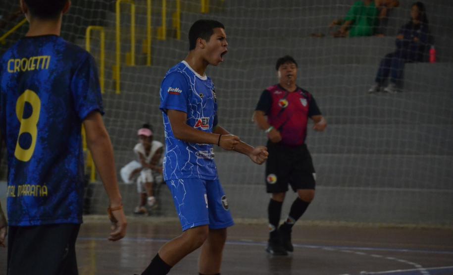 Os jogos oficiais não param. Com menos de um dia entre uma etapa e outra, começa hoje (9) a Fase Regional de Curitiba.